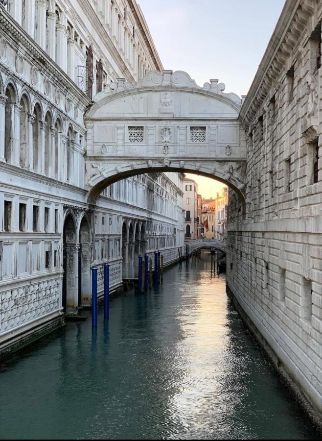 Appartamento 3 Camere Da Letto - Holiday House 2 Venezia Eksteriør bilde