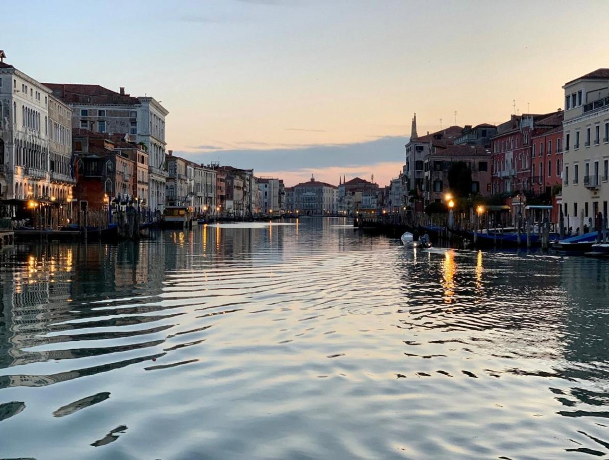 Appartamento 3 Camere Da Letto - Holiday House 2 Venezia Eksteriør bilde