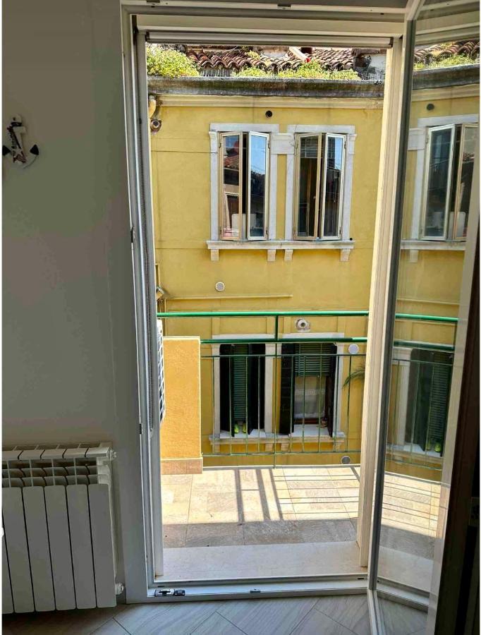 Appartamento 3 Camere Da Letto - Holiday House 2 Venezia Eksteriør bilde